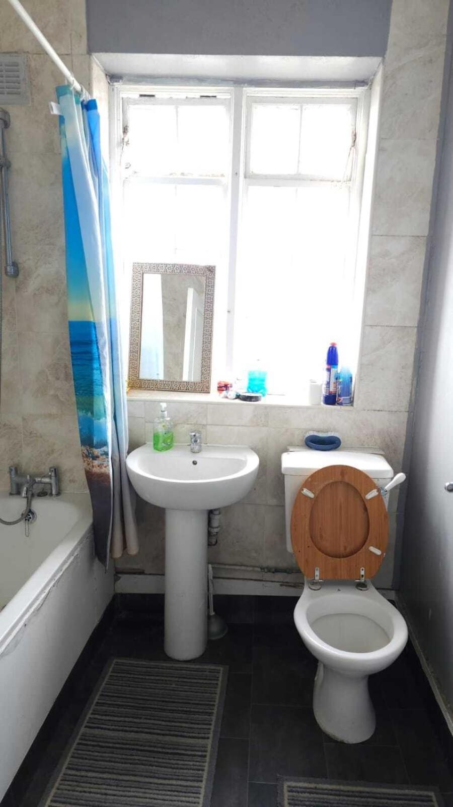 London Edgware Station Apartment Camera foto