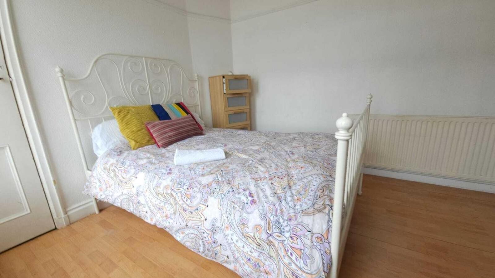 London Edgware Station Apartment Camera foto