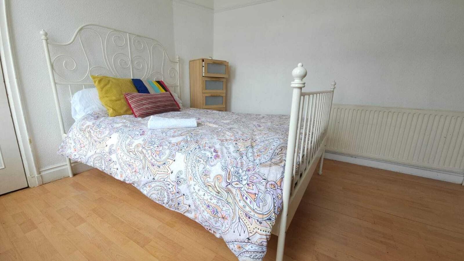 London Edgware Station Apartment Camera foto